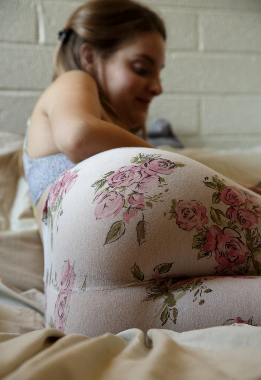 Света проститутка интим салон Санкт-Петербурга у метро Лиговский проспект 